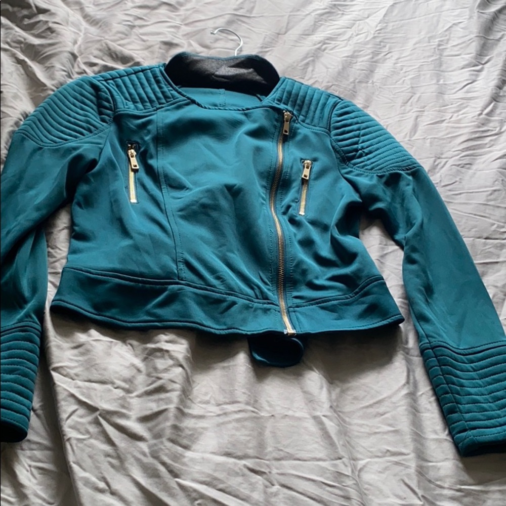Windsor zip Jacket Size Med